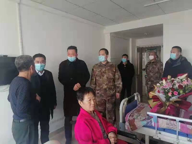 会长张明新到台安县开展社会化拥军工作调研(图3)