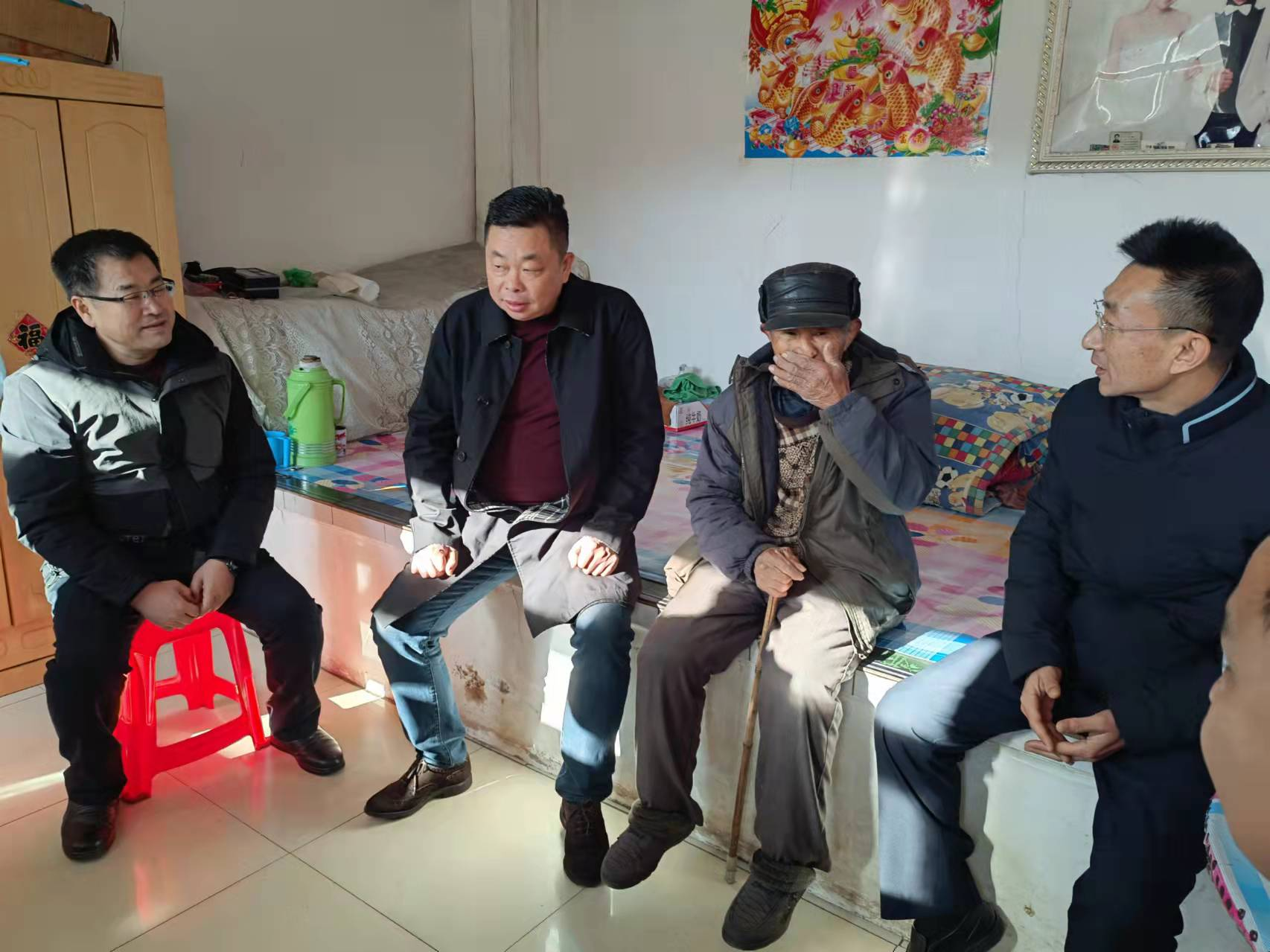 会长张明新慰问岫岩县抗美援朝老兵(图3)